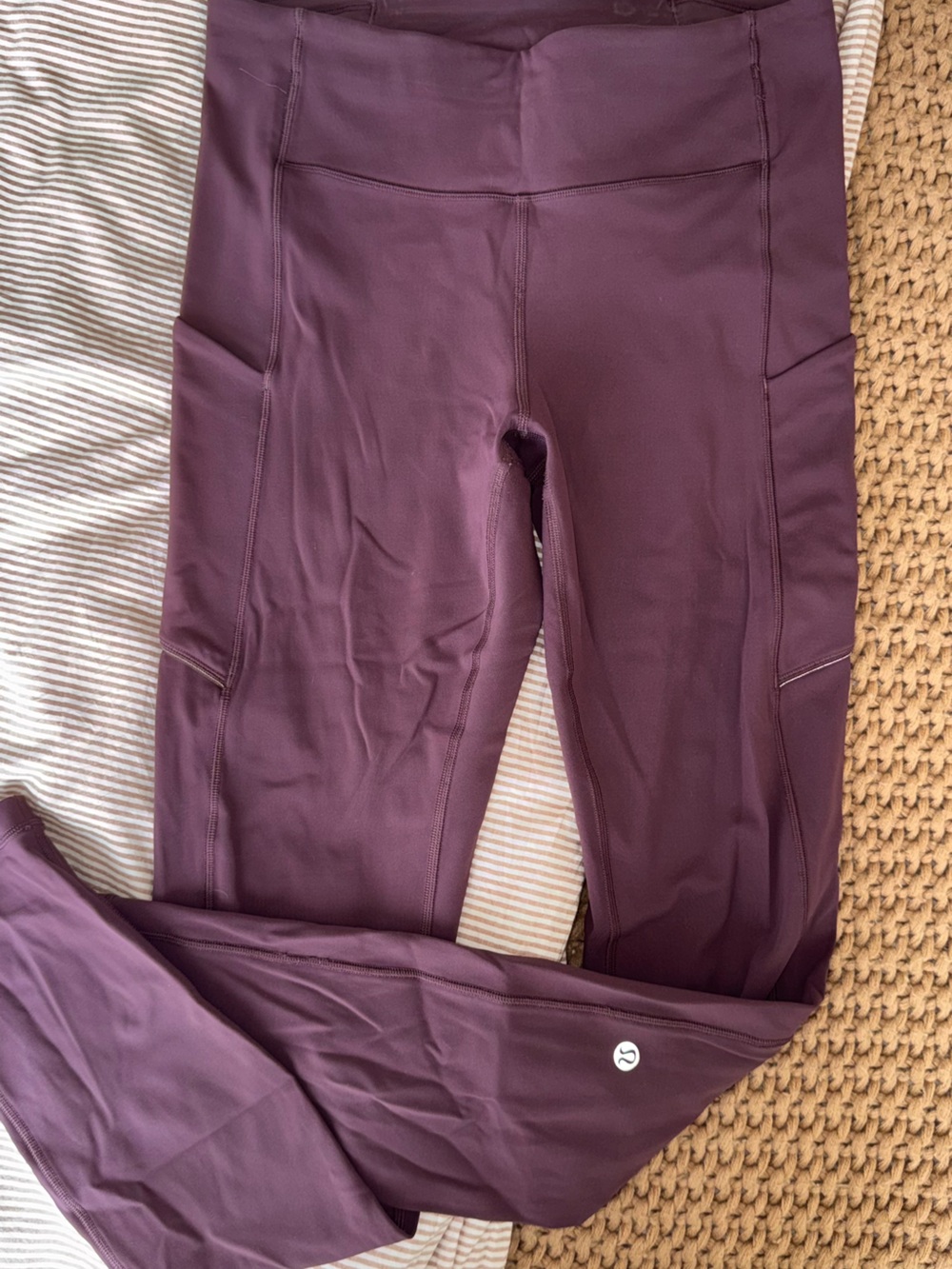 Lululemon Plum Leggings with Pockets